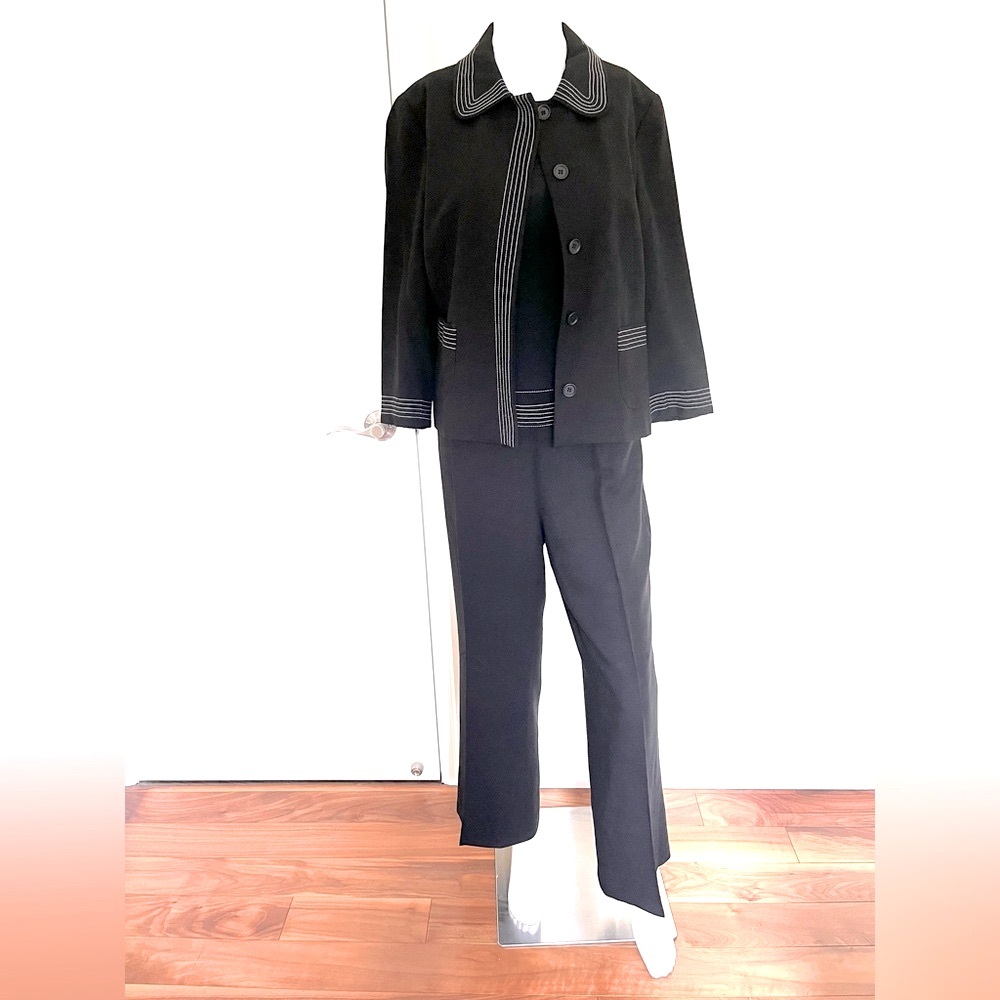 Zara black rayon blazer & pants 2 Pc summer suit for women US 10-12